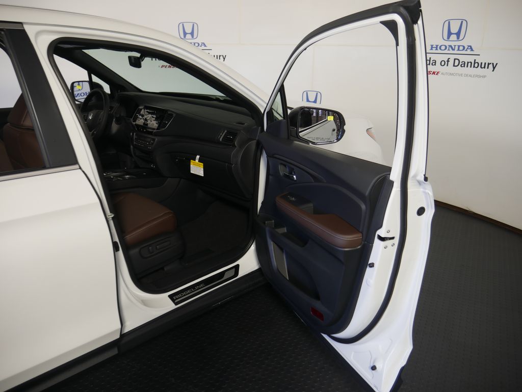 Thumbnail: 2025 Honda Ridgeline - 7