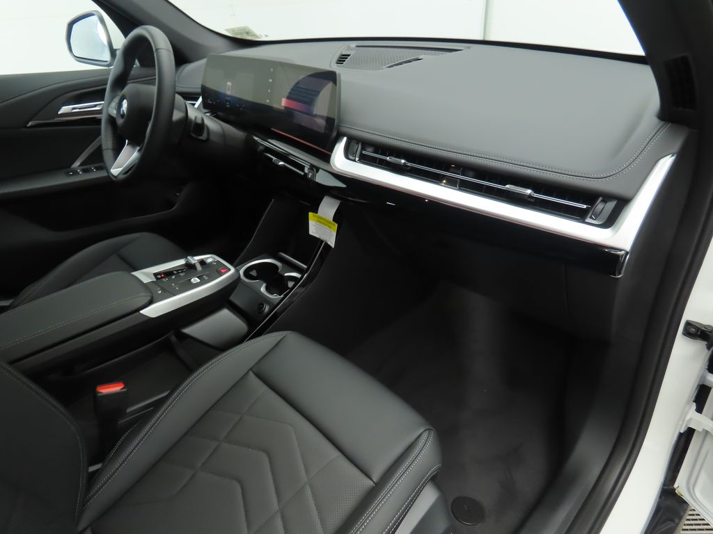 Thumbnail: 2026 BMW X1 - 16