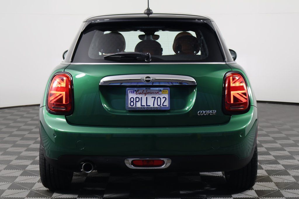2020 MINI Cooper  5