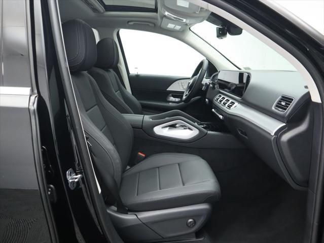 Thumbnail: 2025 Mercedes-Benz GLE - 22