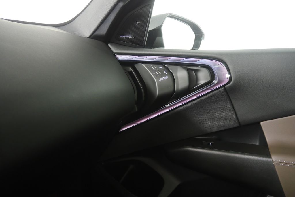 Thumbnail: 2025 BMW X3 - 25