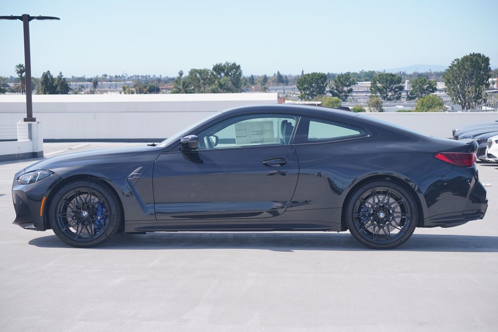 Thumbnail: 2026 BMW M4 - 4