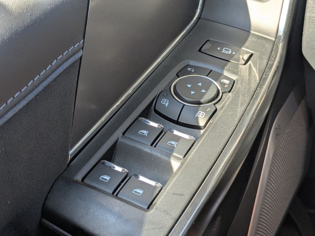 2026 Ford F-350 Super Duty Platinum