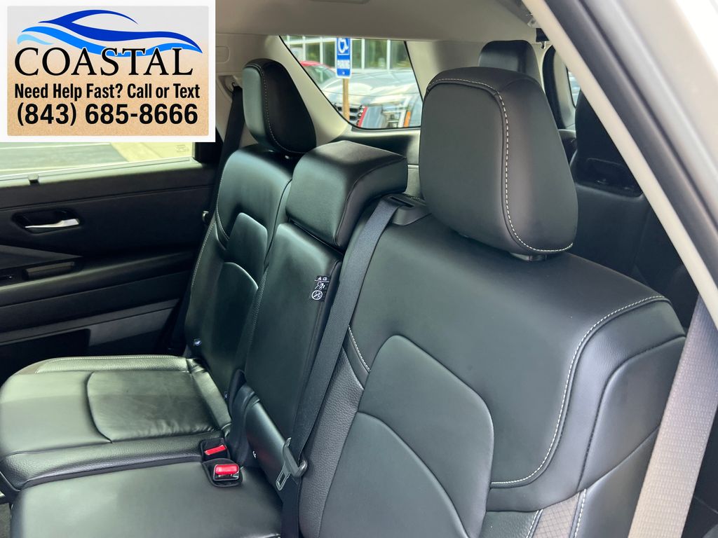 2025 Nissan Pathfinder SL Silver at Lugoff Nissan
