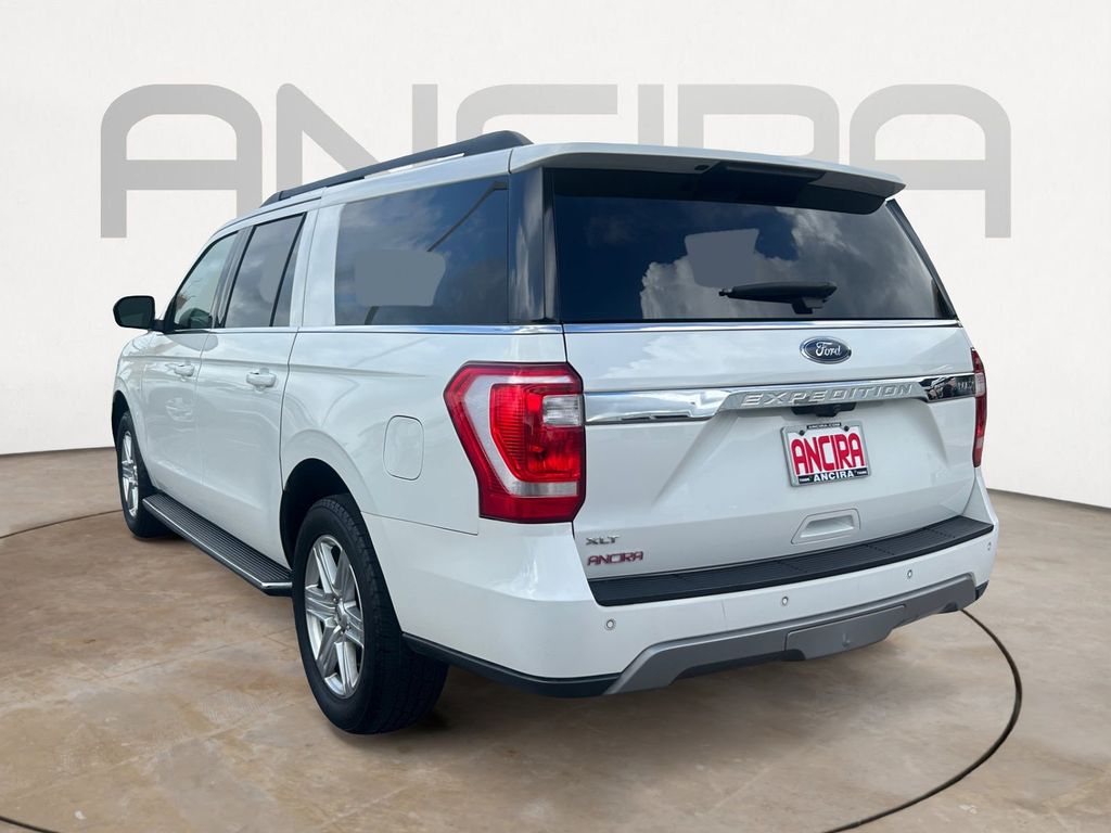 Used Car 2021 Ford Expedition Max  Xlt For Sale Under $25,000 In Floresville, Texas