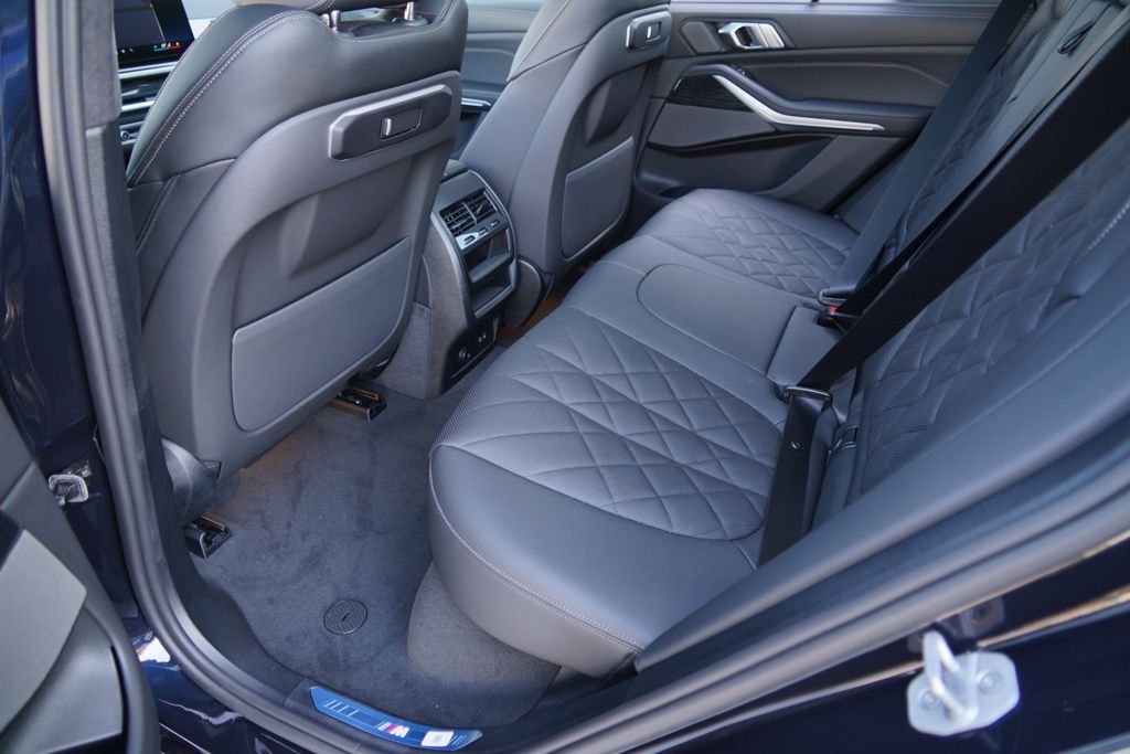 Thumbnail: 2026 BMW X5 - 28