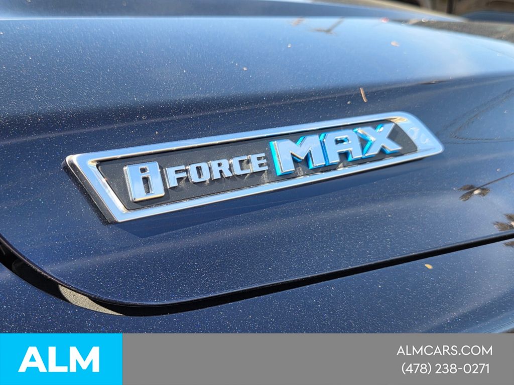 Used 2023 Blue Toyota Platinum image 20