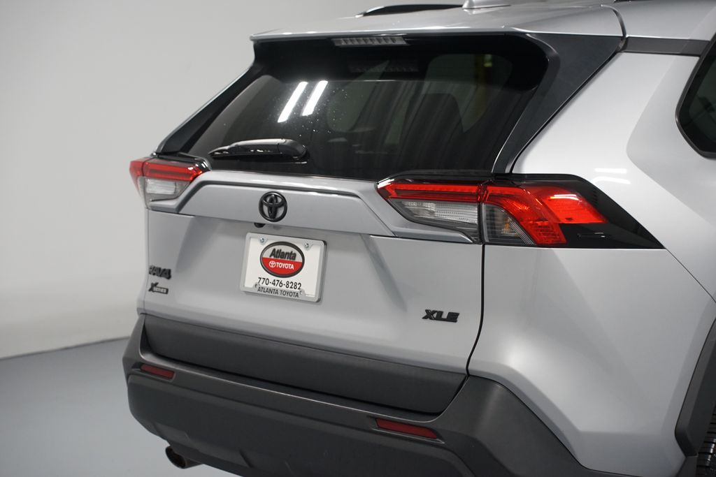 Thumbnail: 2024 Toyota RAV4 - 9