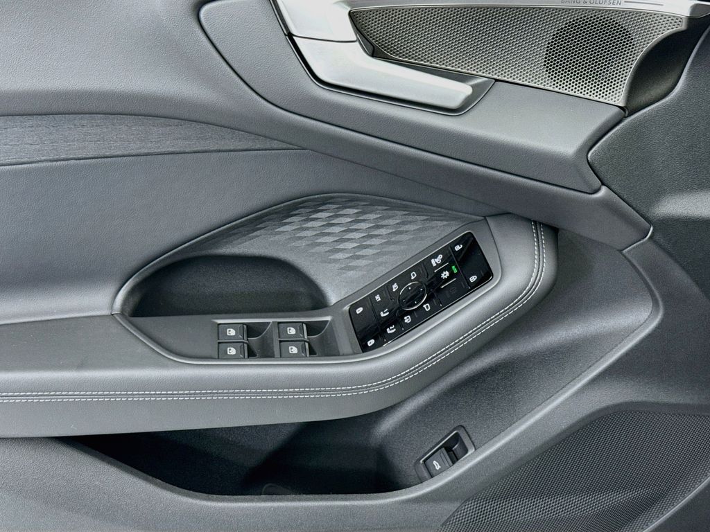 Thumbnail: 2026 Audi A5 - 23