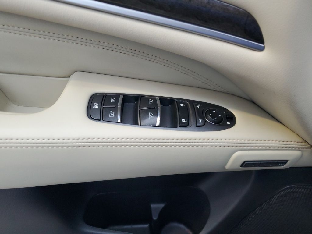 2015 Infiniti Qx60  Base In Austin, Texas