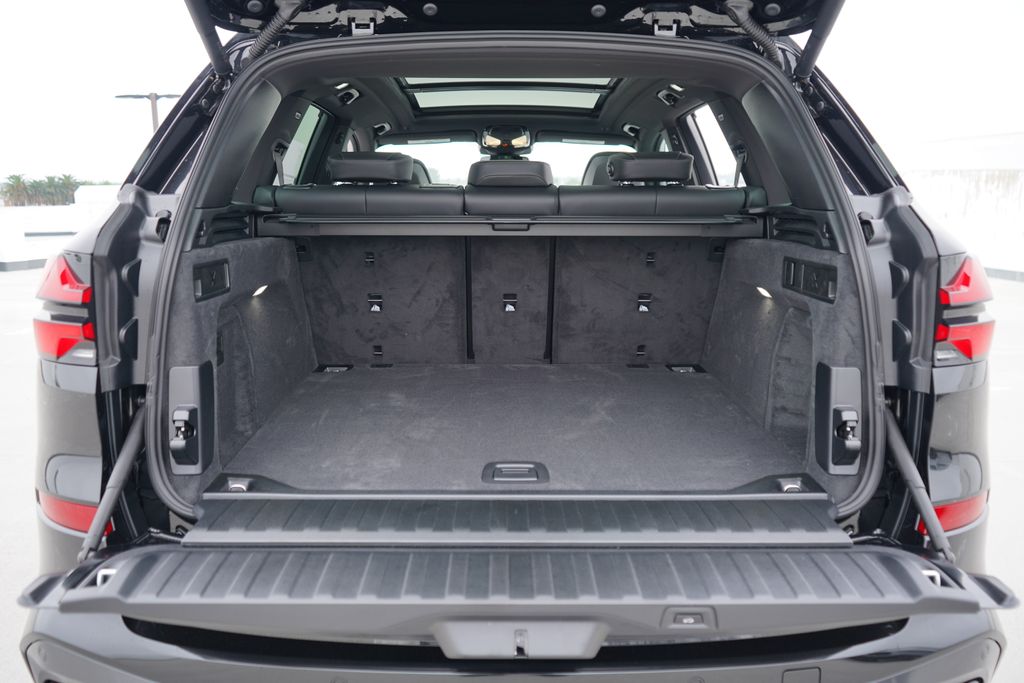 Thumbnail: 2026 BMW X5 - 20