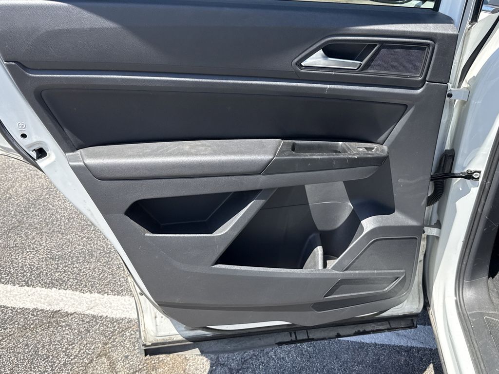 2020 Volkswagen Atlas Cross Sport 2.0T SEL White at DeMontrond Auto Country