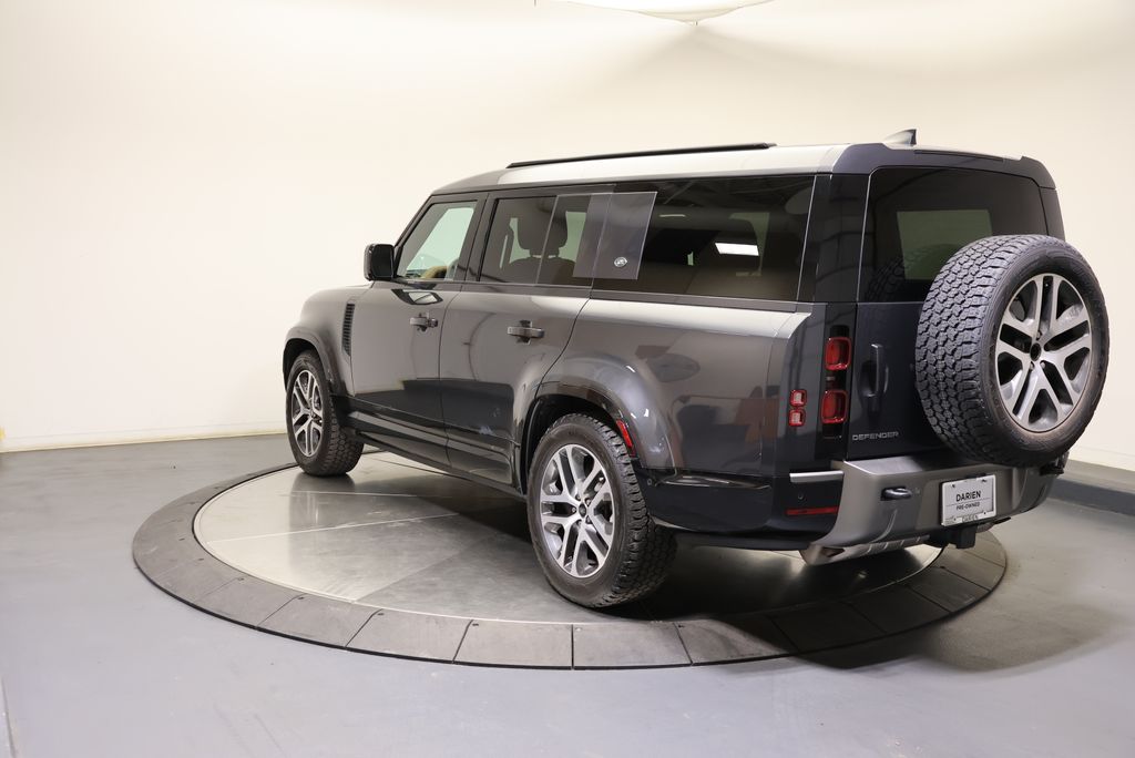 Thumbnail: 2024 Land Rover Defender - 3