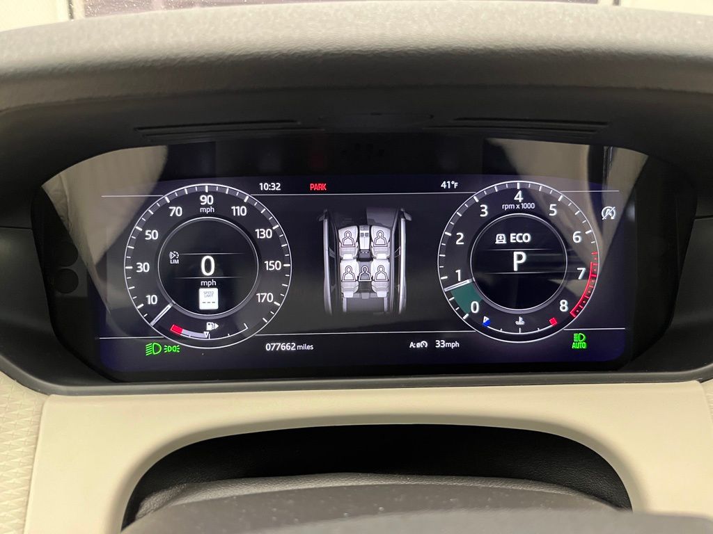 Thumbnail: 2018 Land Rover Range Rover Velar - 10