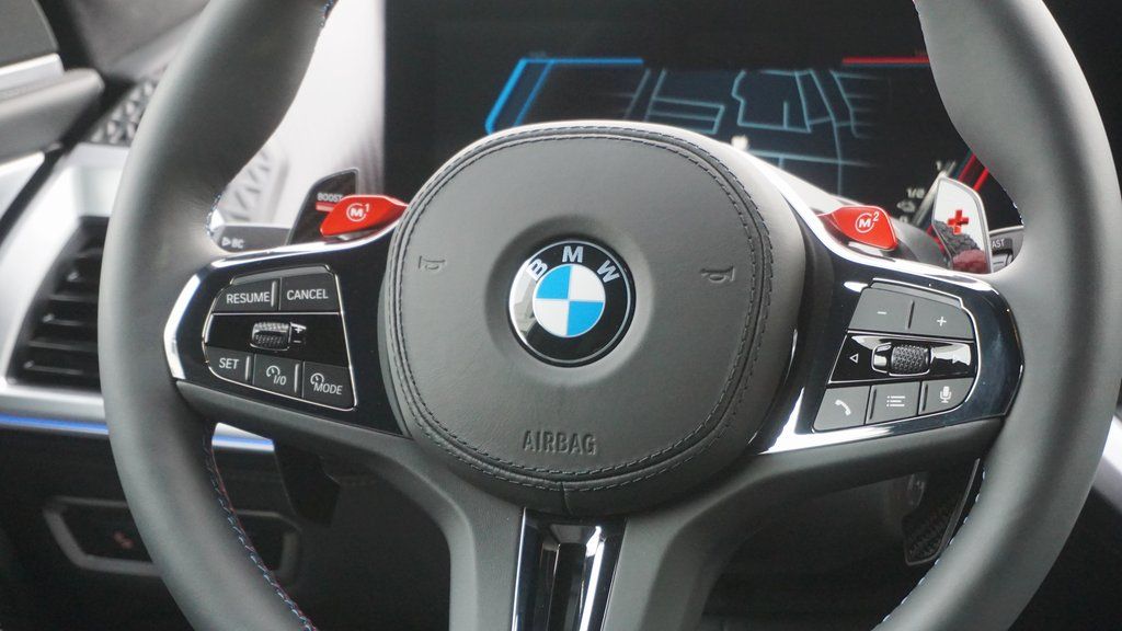 2026 BMW XM Base - Photo 18