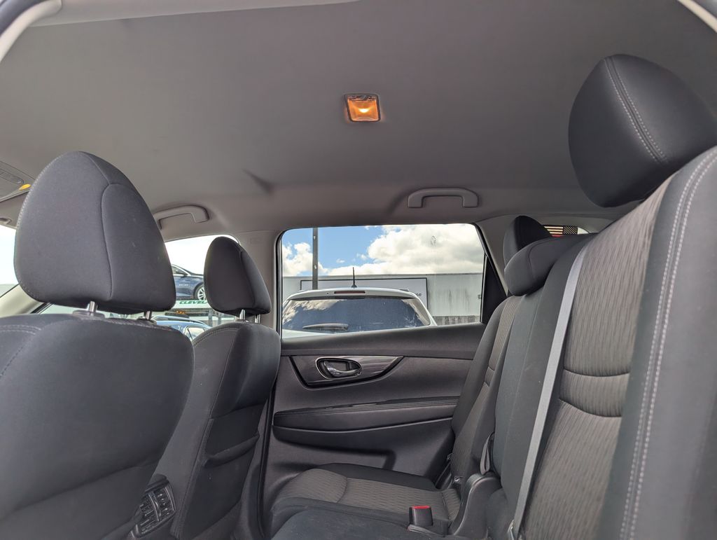 Used 2017 Silver Nissan SV image 10