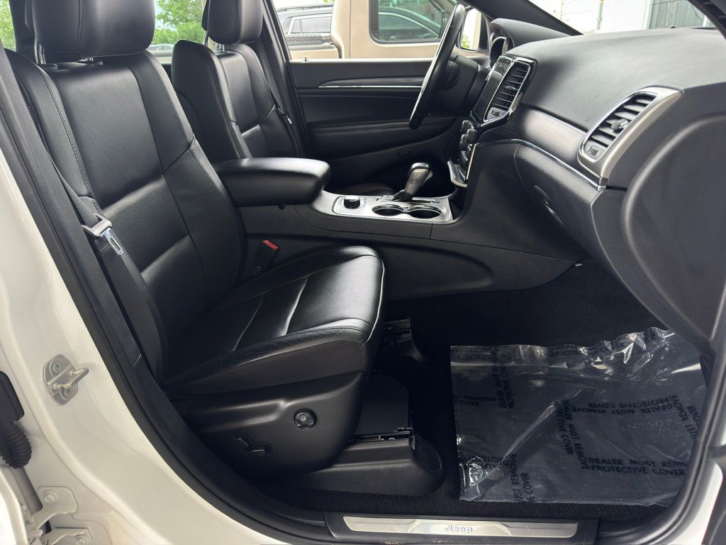 2021 Jeep Grand Cherokee Limited White at Bayway Cadillac of The Woodlands