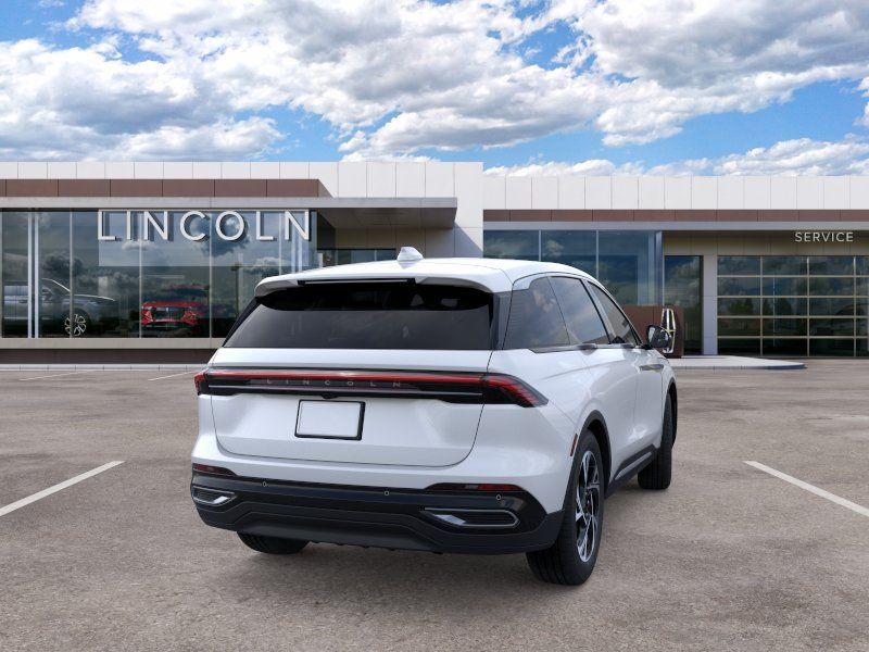 Thumbnail: 2026 Lincoln Nautilus - 8
