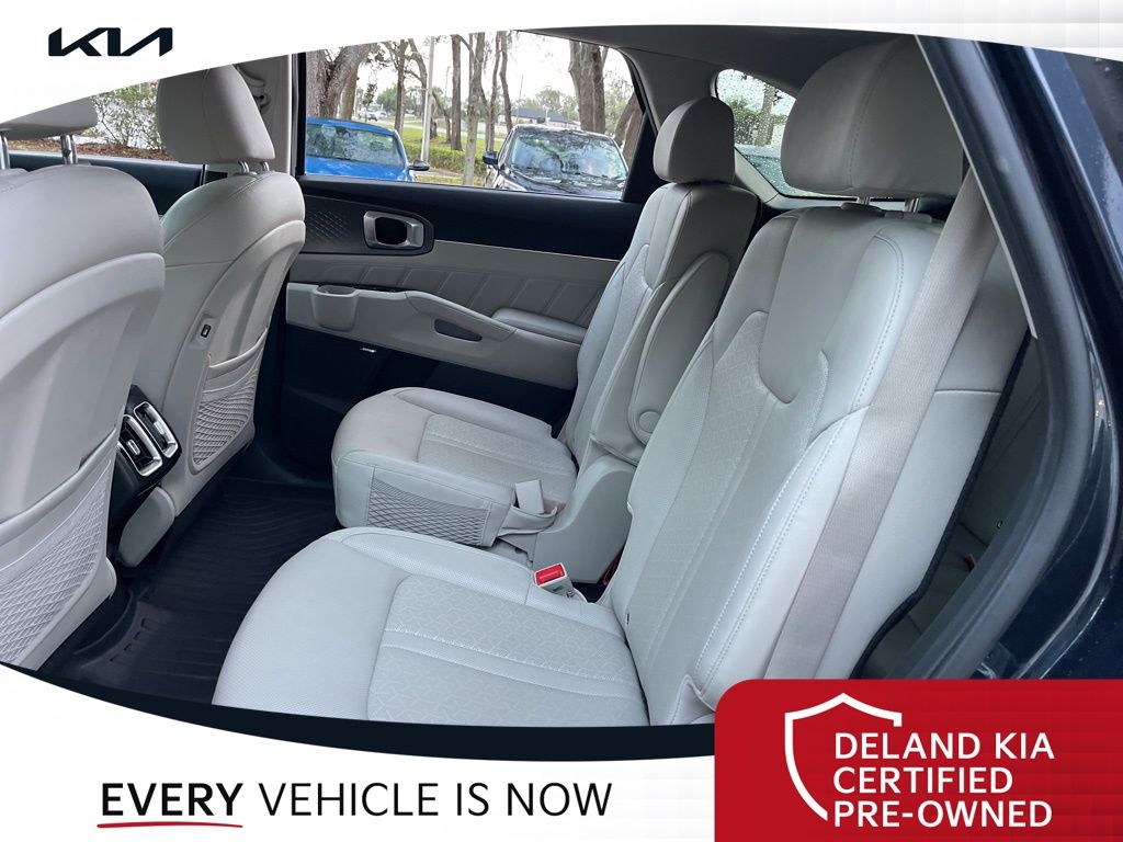 Used 2022 Kia Sorento Plug-In Hybrid SUV