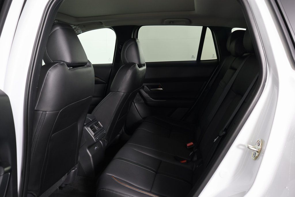 Thumbnail: 2026 Mazda CX-50 - 6