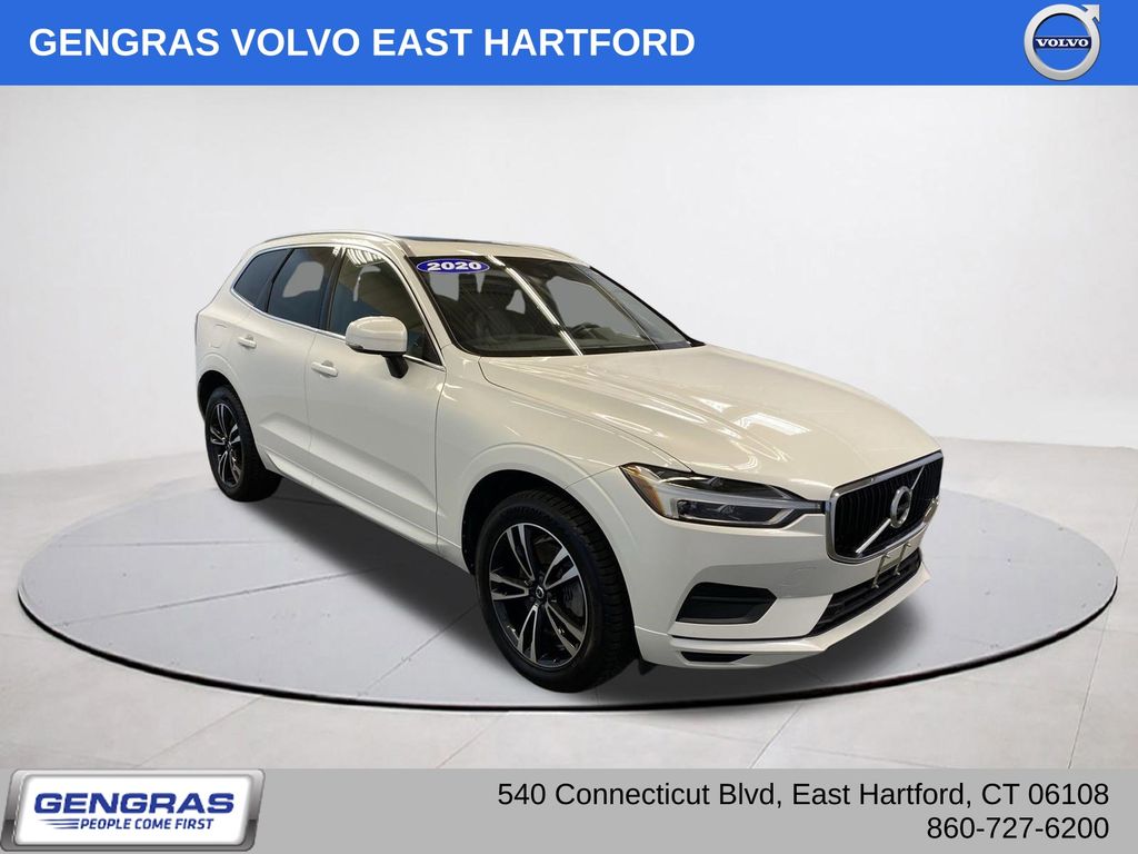 2020 Volvo XC60 T6 Momentum AWD