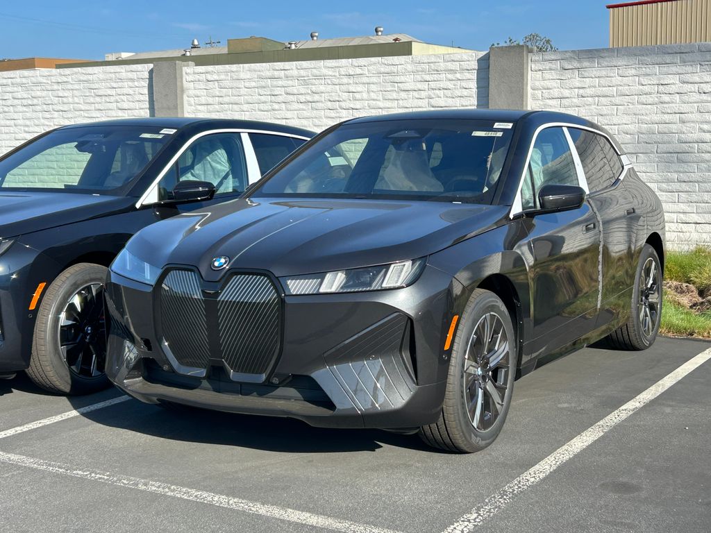 2026 BMW iX  2