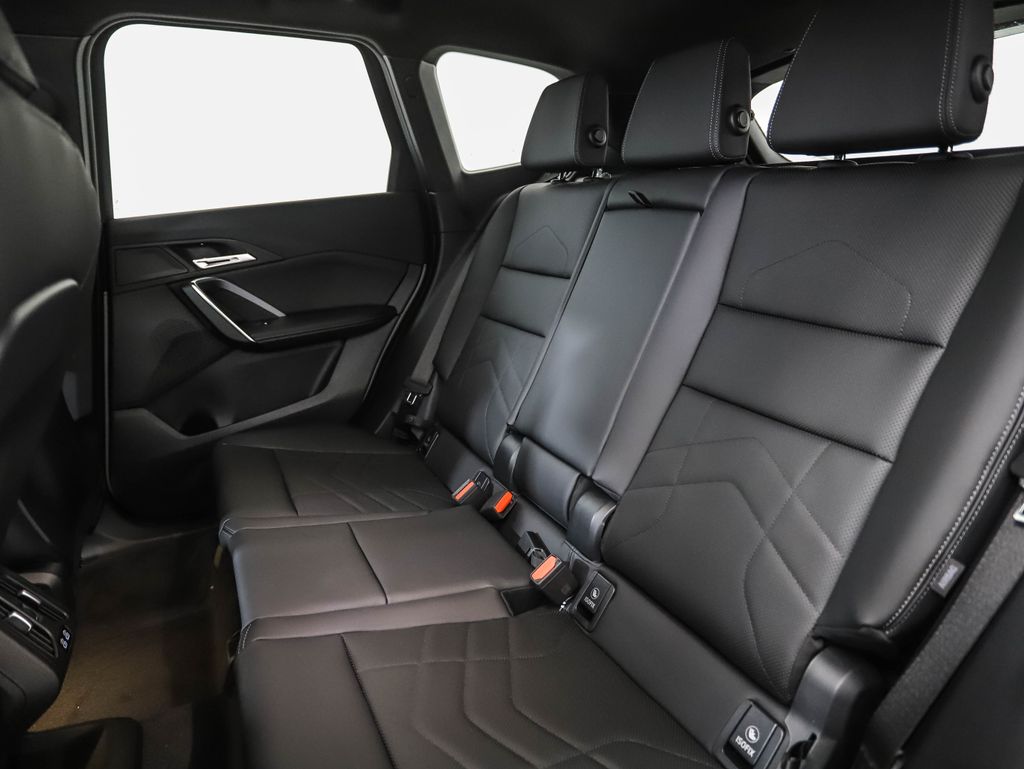 2025 BMW X1 xDrive28i 22