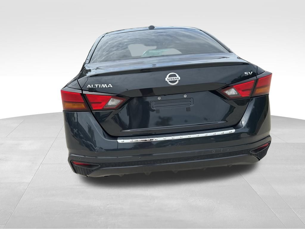 2022 Storm Blue Metallic Nissan Altima 2.5 SV FWD Sedan