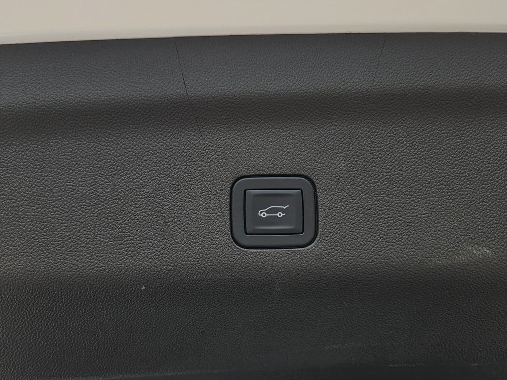 Used 2024 Chevrolet Suburban SUV
