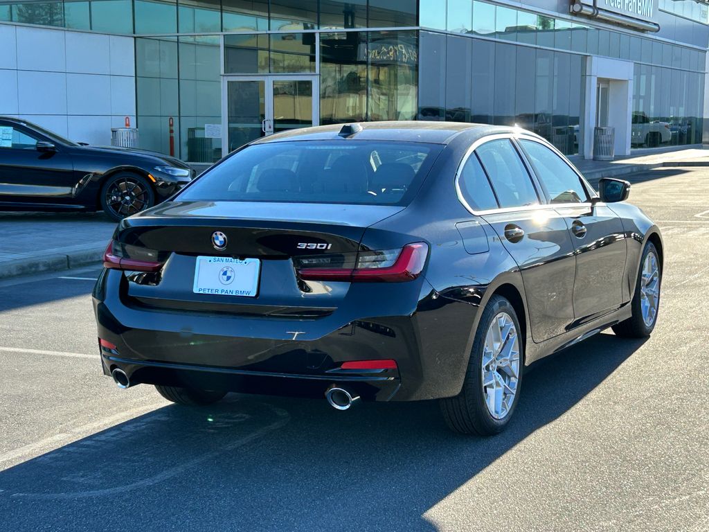 2025 BMW 3 Series 330i 5