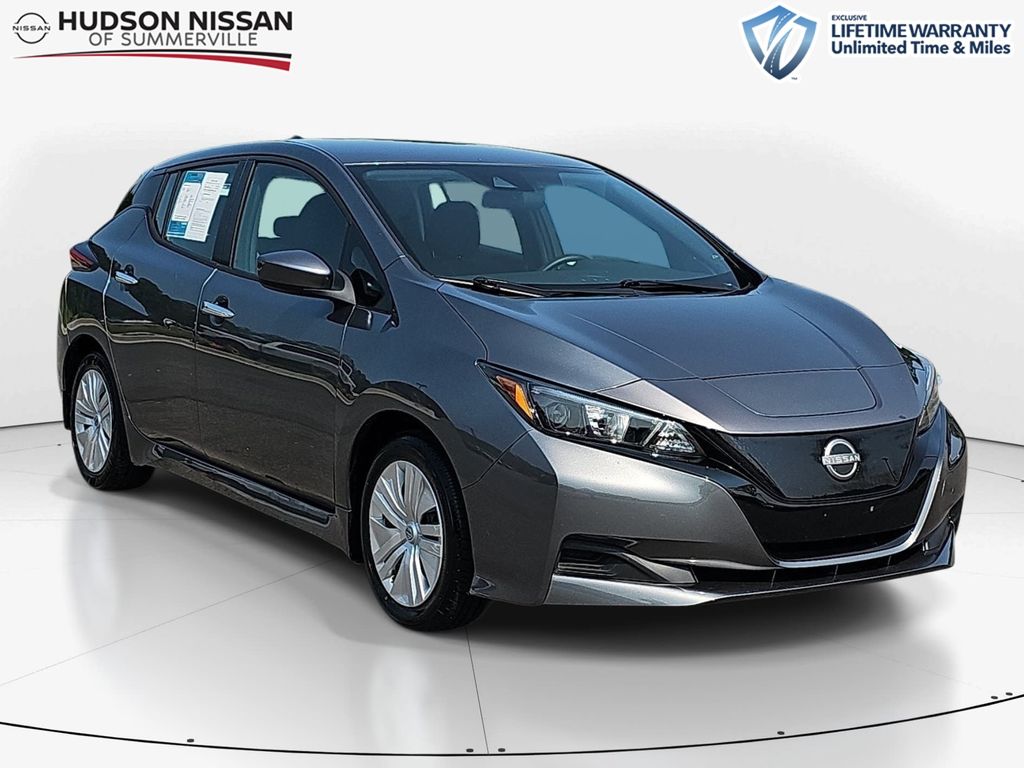 2025 Nissan LEAF S FWD