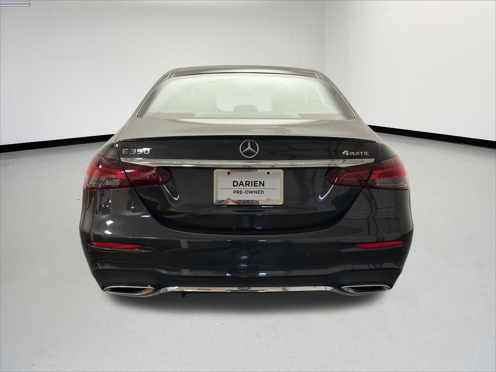 Thumbnail: 2023 Mercedes-Benz E-Class - 4