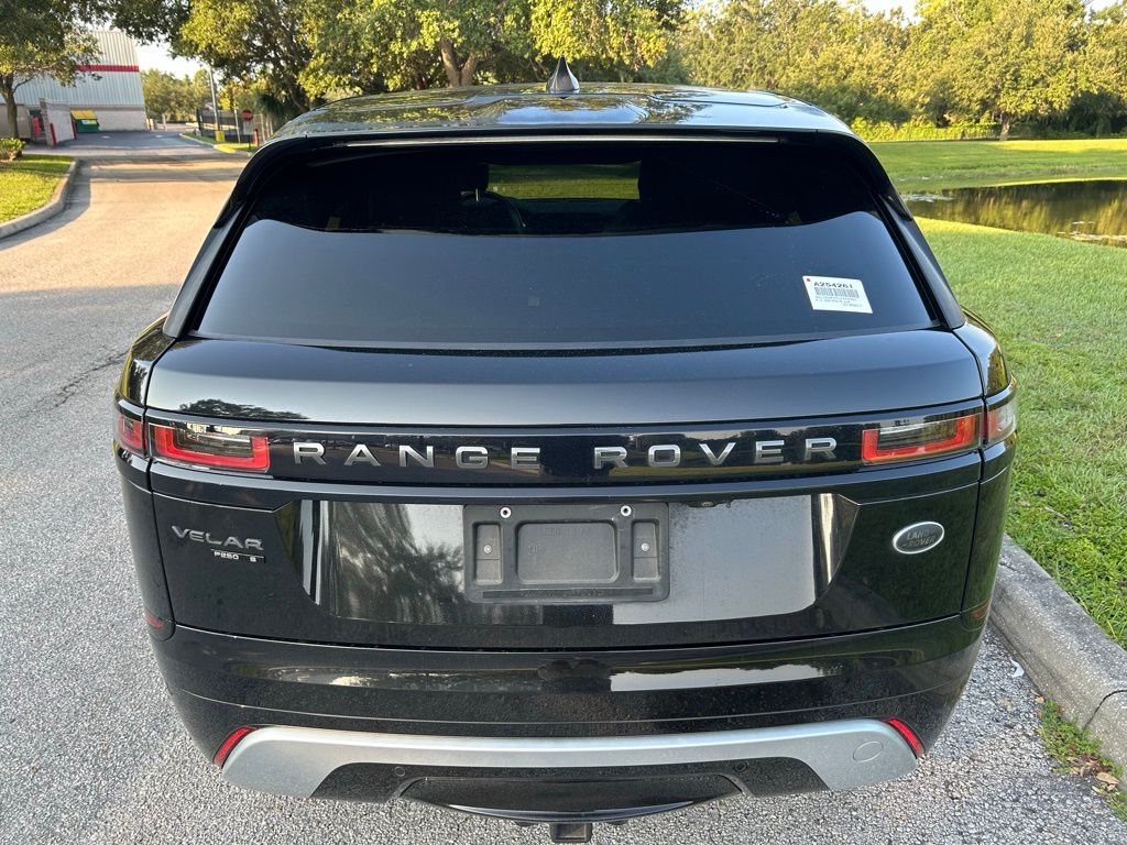 Thumbnail: 2020 Land Rover Range Rover Velar - 4