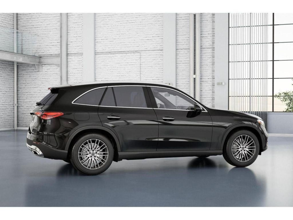 Thumbnail: 2026 Mercedes-Benz GLC - 18