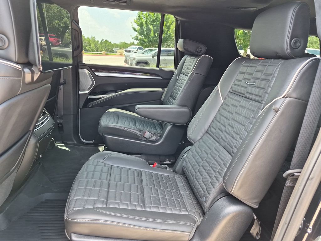 Used Car 2025 Cadillac Escalade Esv  Sport Platinum For Sale Under $120,000 In Austin, Texas
