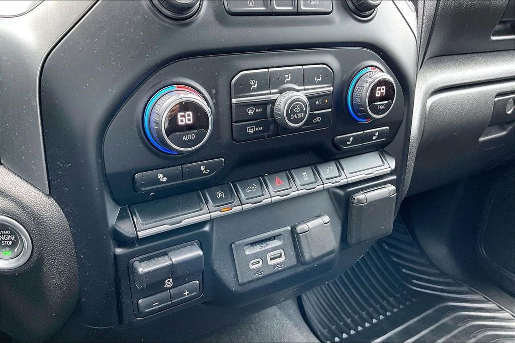 Used 2020 Chevrolet Silverado 1500 LT 4D Crew Cab