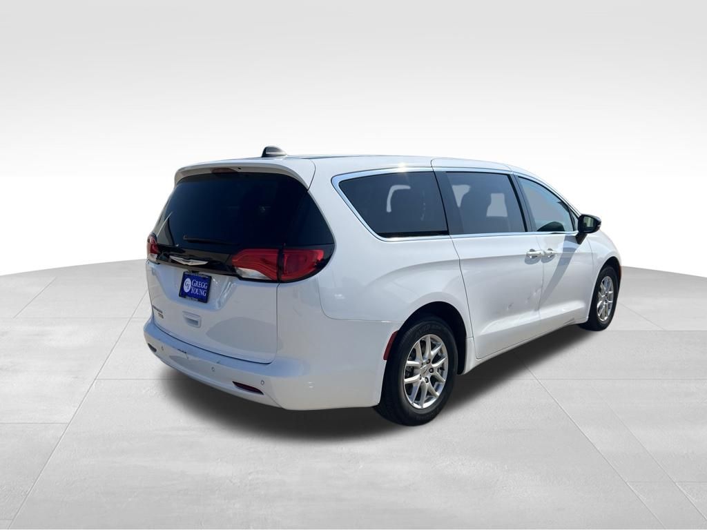 Used 2024 Chrysler Voyager Van