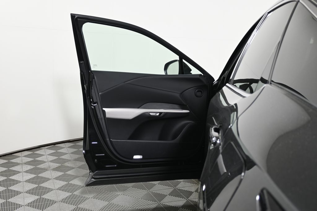 Thumbnail: 2025 Lexus RX - 29