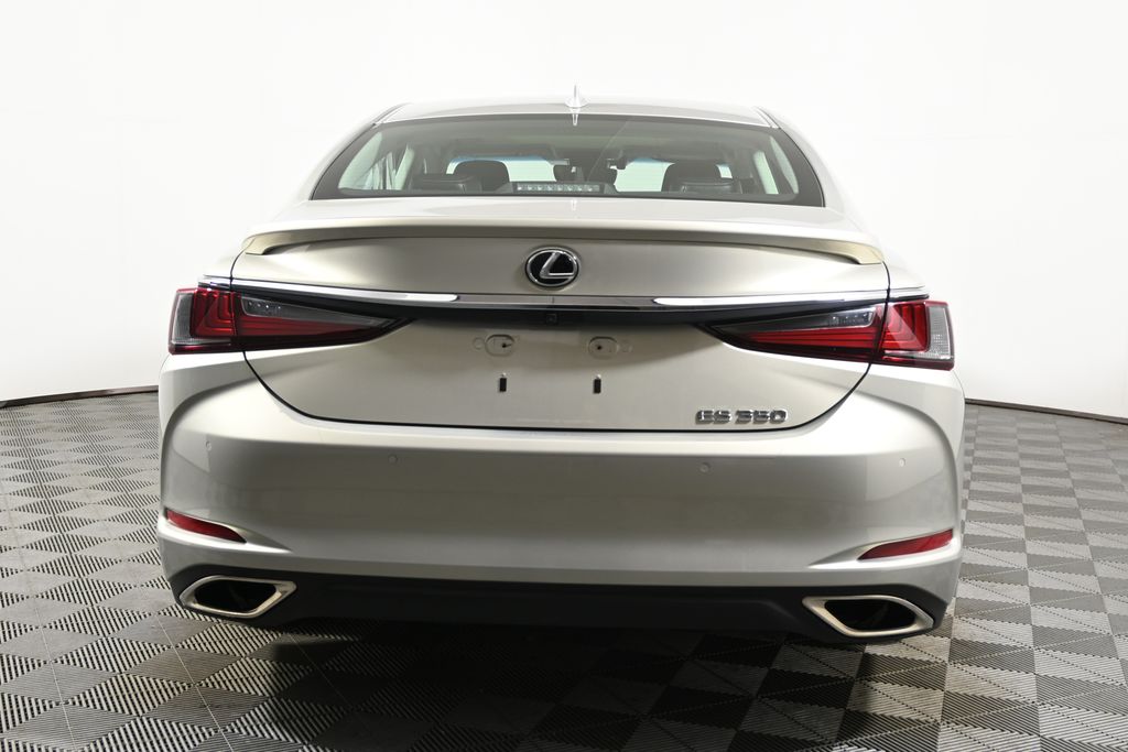 Thumbnail: 2021 Lexus ES - 6