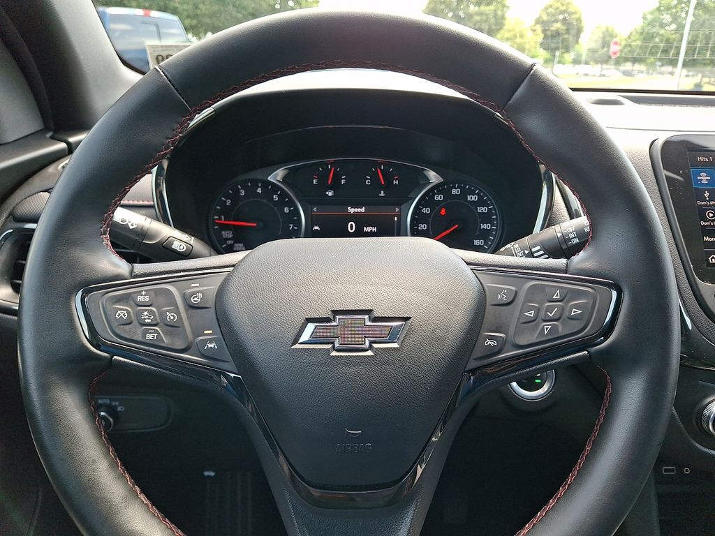 used 2023 Chevrolet Equinox car, priced at $25,408