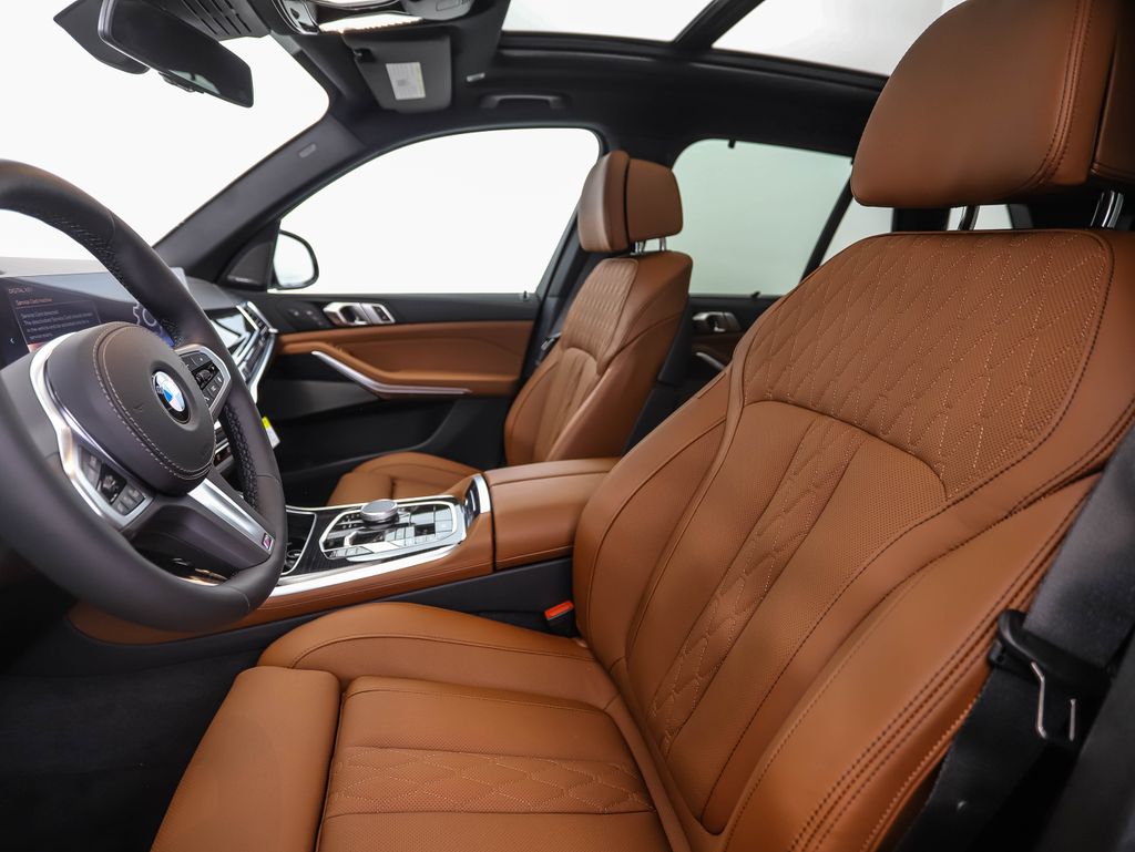 Thumbnail: 2026 BMW X5 - 11