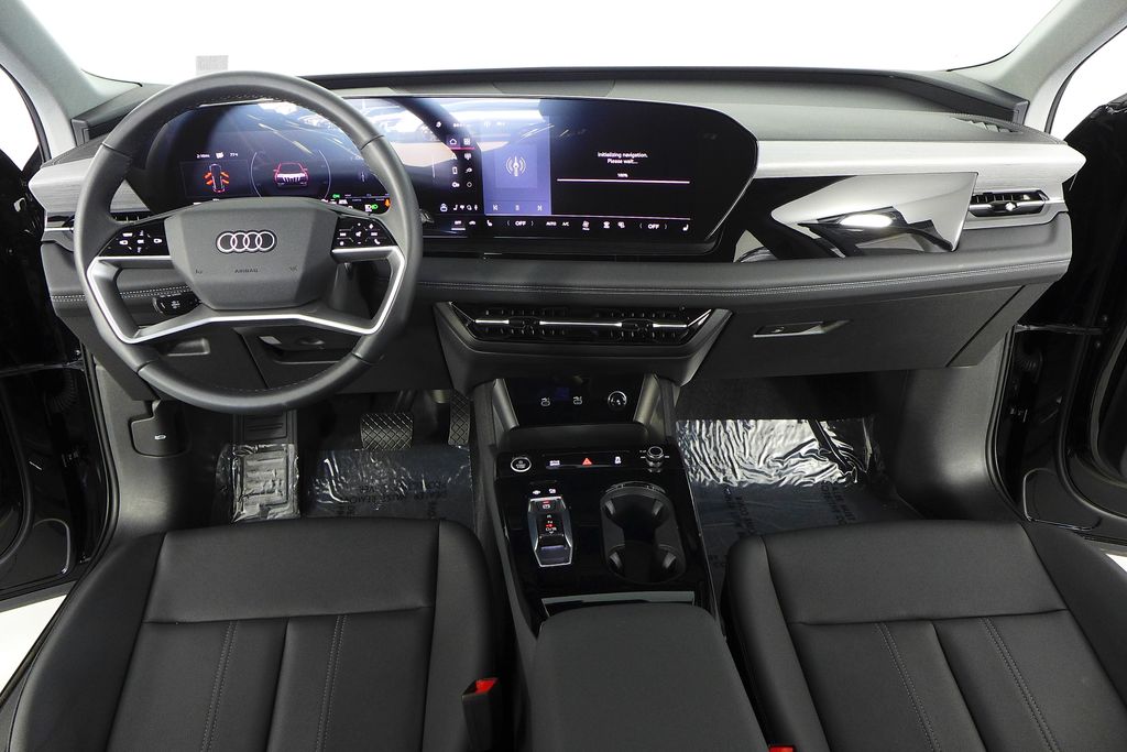 Thumbnail: 2025 Audi Q6 e-tron - 25