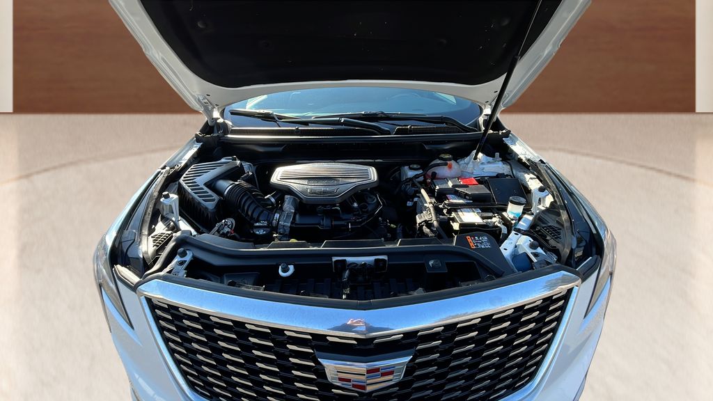 used 2023 Cadillac XT5 car, priced at $34,500