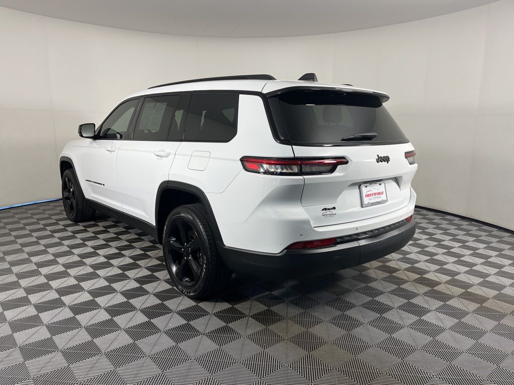 Thumbnail: 2023 Jeep Grand Cherokee L - 3