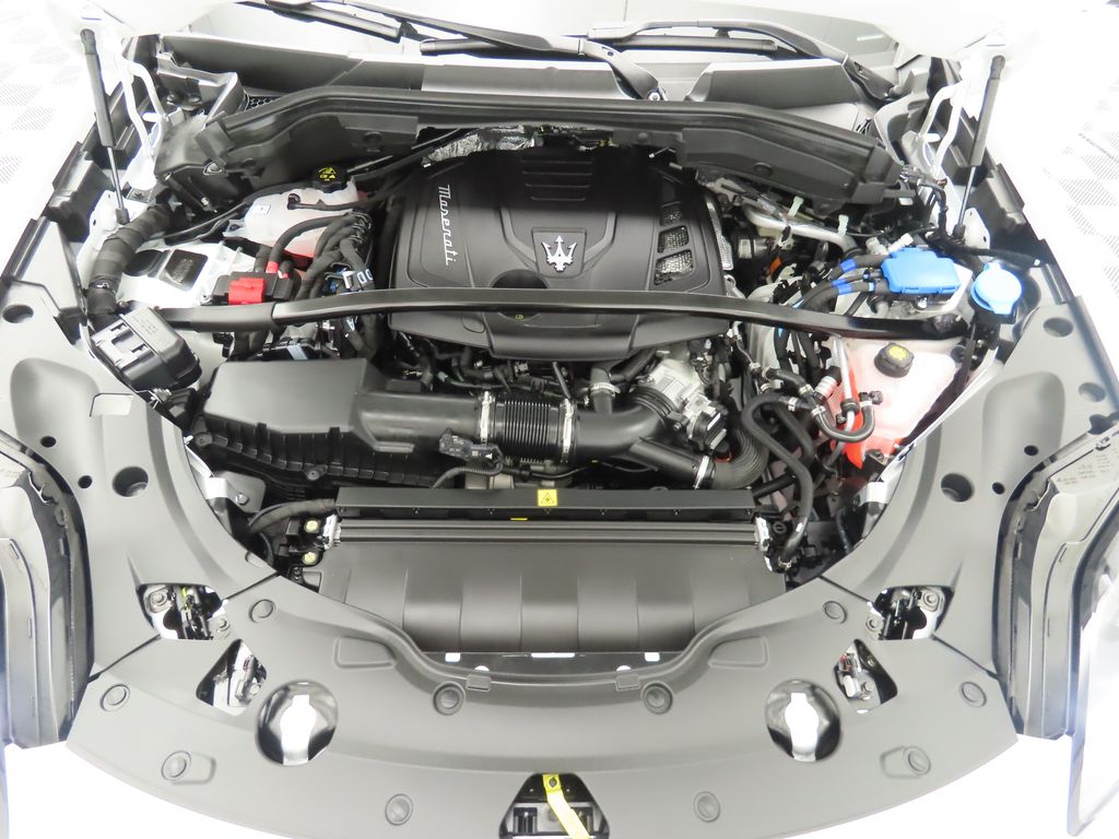 Thumbnail: 2025 Maserati Grecale - 30