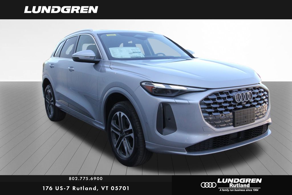 2025 Audi New Q5 Premium's photo