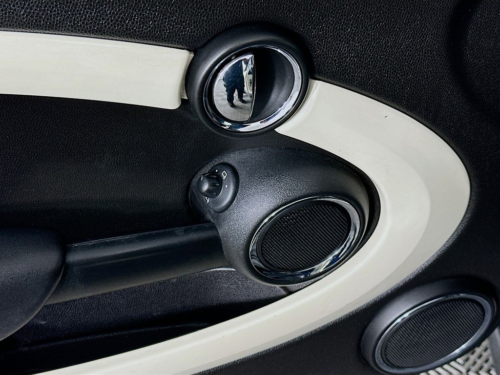2012 MINI Cooper Base 16