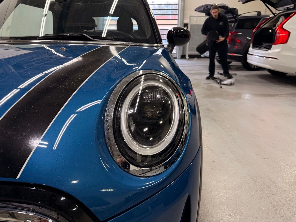 Thumbnail: 2024 MINI Cooper Convertible - 9