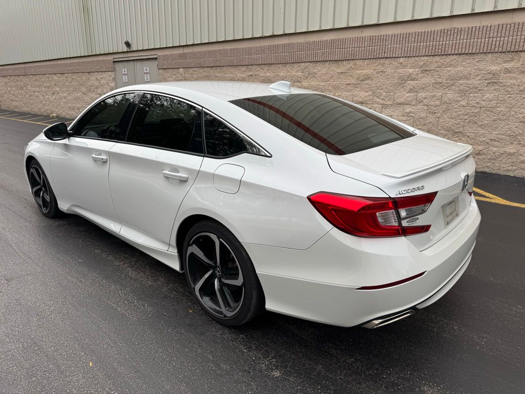 2018 Honda Accord Sport 3