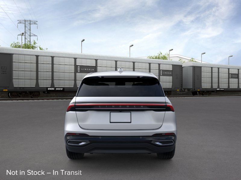 New 2026 Radiance Metallic Lincoln Premiere image 5